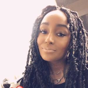 Meet your Posher, Brittni